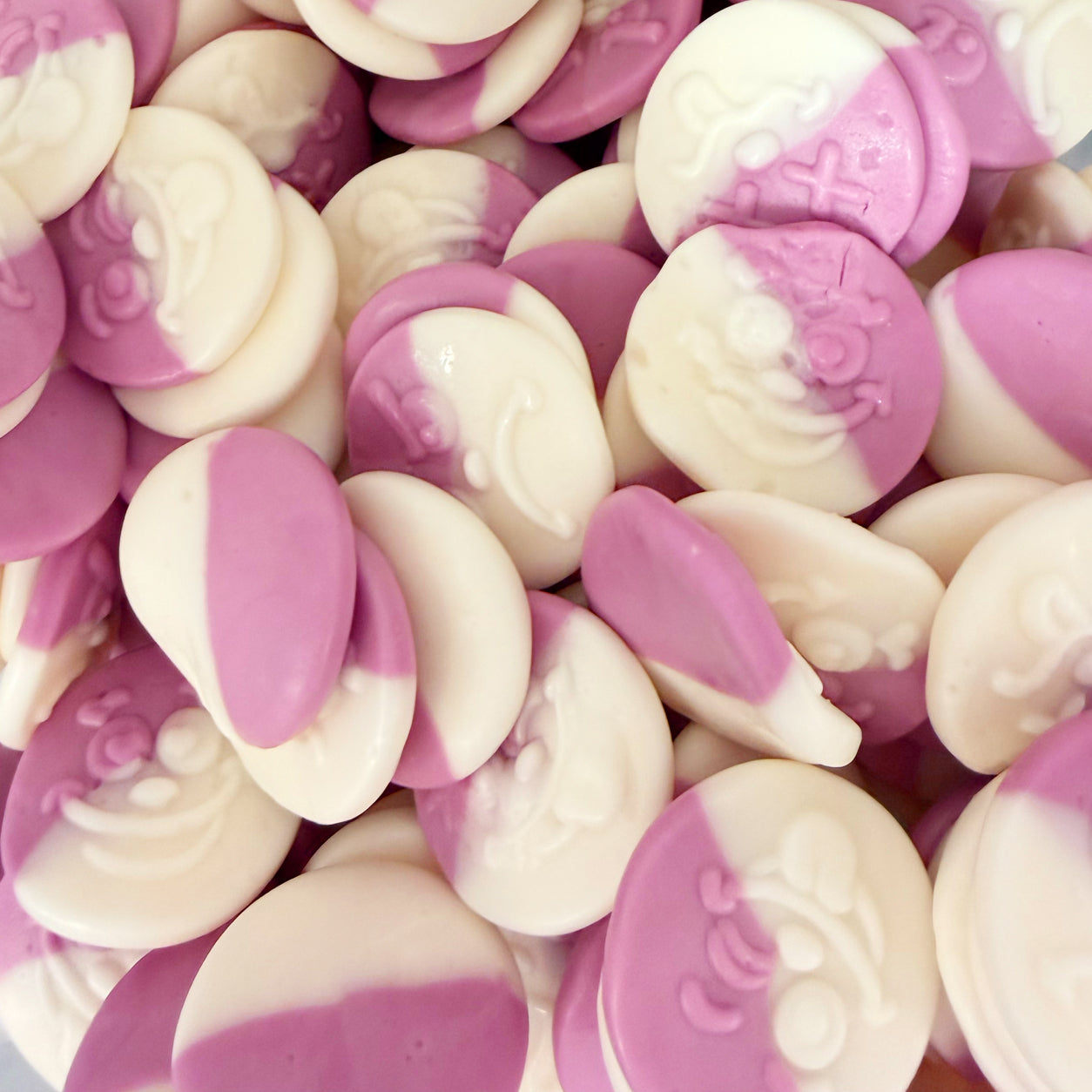 Foam Raspberry & Vanilla Smiles (Gluten Free)